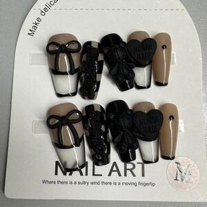 "Love Me Loud" Press-On Nail Set – Bows, Bears‎ & Graphic Text in Monochrome